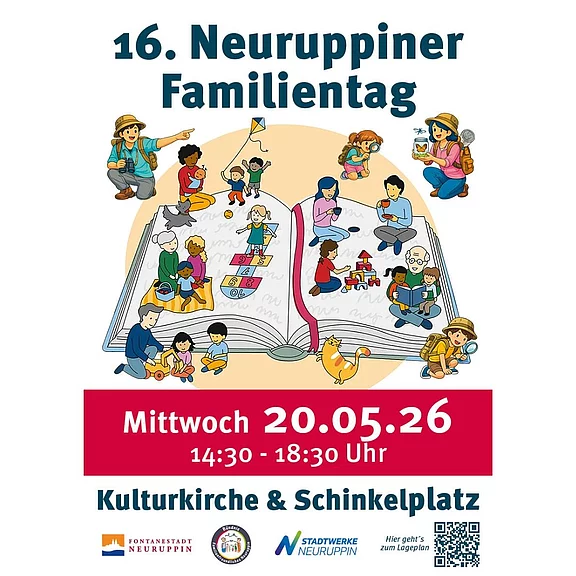 Plakat: 16. Neuruppiner Familientag. Illustrationen von Kindern und Eltern beim Spielen und Lesen rund um ein großes Buch. Termin: Mittwoch, 20.05.26, 14:30–18:30 Uhr. Ort: Kulturkirche & Schinkelplatz. Familienfreundliches Fest mit Aktionen.